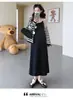 Conjunto de Moda Trendy Clásico a Rayas de Ganchillo Camelia Estilo Chanel para Maternidad Otoño e Invierno 2025