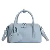 Bolsa Boston acolchoada com padrão de lichia para mulheres, nova bolsa de ombro e transversal da moda, bolsa de mão simples estilo bowling
