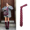 Bufanda de cuello para chica picante con rayas rojas estilo americano, accesorio retro hecho a mano vintage para mujer, estilo Old Money