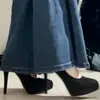 2025 Novo Design de Moda Boate Impermeável Plataforma Salto Agulha Alongador de Pernas Sapatos Únicos de Nicho Sapatos Profissionais com um Toque de Primavera e Outono