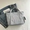 Bolsa de Ombro Feminina 2024 Nova Bolsa para Trabalho e Comutação Bolsa Tote de Grande Capacidade Bolsa de Veludo para Mamãe Estilo Coreano Tendência Bolsa de Compras