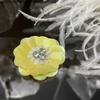 Flor tridimensional con lentejuelas, hecha a mano, bonita y terminada, accesorios para ropa, flores decorativas, producto nuevo de 2024.