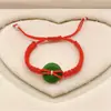 Pulsera de Hilo Rojo Tejida a Mano con Monedas de Jade Sintético para el Año del Zodiaco, Estilo Étnico Pulsera de Hilo Rojo con Hebilla de Seguridad Personalizada Venta al por Mayor