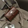 Bolso Pequeño Cuadrado para Mujer 2024 Otoño e Invierno Nuevo Bolso Cruzado de Hombro Bolso Retro de Piel Genuina para Mujer Bolso de Hombro de Lujo Ligero Bolso Pequeño