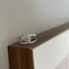 Anel Aberto Minimalista de Luxo Leve de Moda Coreana, Encrustado com Zircônia, Versátil para Uso Diário, Joia Estilosa e Única