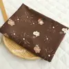 [Hombre de jengibre con fuegos artificiales] Stock listo Tela de sarga de algodón cepillado Elegante Dibujo animado Cereza Otoño e Invierno Ropa para niños
