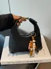 Bolso con un Toque de Lujo de Nicho, Exquisito y de Lujo Ligero, Bolso Vintage Mate para Mujer para el Trabajo, Bolso Versátil Tipo Dumpling, Transfronterizo