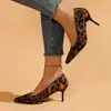 Tamanho 35-42 2026 Primavera Novo Estilo Sapatos Profissionais para Trabalho Moda Cruzada Comércio Exterior Sapatos Femininos Estampa de Leopardo Salto Alto para Mulheres