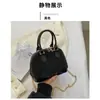 Bolso de Mano de Color Sólido a la Moda con Perlas para Mujer 2023 Venta Caliente Transfronteriza Bolso de Mujer de Moda Tendencia Elegante Versátil