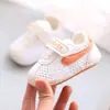 Sandalias para Bebé Niño Verano 0-1 Año Zapatos para Bebé Zapatos de Malla Transpirables de Suela Suave para Mujer Zapatos para Recién Nacido y Niño Pequeño Primavera y Otoño