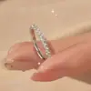 Anillo de Pareja Gipsofila Cubo de Azúcar para Hombres y Mujeres Diseño de Nicho Ins Estilo Frío Anillo de Pareja Anillo Versátil Simple Elegante