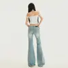 Jeans de color claro, no ajustados, ligeramente acampanados para mujer, Tendencia Otoño/Invierno 2026 Nuevo Estilo, Ribete de Encaje, Tiro Bajo, Pantalones de Campana para Mujer