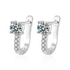 Brincos clássicos em forma de U com imitação de moissanita para transmissão ao vivo, design de nicho de luxo leve para mulheres, ear cuff requintado e moderno