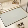 Alfombrilla de baño de tierra de diatomeas transfronteriza, alfombrilla minimalista de color liso para el pie del inodoro, alfombrilla antideslizante absorbente de agua de secado rápido para la entrada, Amazon