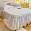 Juego de falda de cama de cuatro piezas 100% algodón con encaje y estampados florales, estilo princesa, para camas individuales y dobles, funda nórdica 1.8m juego estilo falda de cama de algodón puro