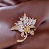 Broche Floral Elegante Estilo Coreano de Cristal Azul, Pin de Traje de Alta Gama a la Moda, Accesorio de Nicho, Joyería, Ropa