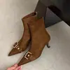 Botines Cómodos para Mujer 2026 Estilo Retro con Punta y Cierre Trasero, Detalle de Hebilla a la Moda, Botas de Corte Delgado