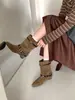 Botines de suela blanda para mujer, versátiles y modernos, nuevas botas de moda 2026, botas estilizadas de tacón medio estilo británico