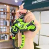 Nuevo llavero de motocicleta Sanrio lindo y genial Colgante de muñeca de dibujos animados accesorios de llavero de coche para parejas