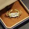 Nuevo Pin de Cangrejo de Concha Natural Dorado Chapado en Oro Zodiaco Cáncer Pin Divertido para Hombres y Mujeres