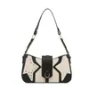 Bolsa feminina de design único, bolsa de ombro biker de couro encerado moderno, nova moda 2026 bolsa transversal estilosa com tachas