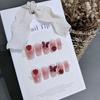 Usa un set de 10 piezas S160 rubor de escalera corta salsa ciruela negra uñas postizas puras de alta calidad con arte de uñas blanco terminado