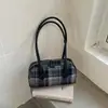Bolsa de Mão Casual Xadrez Retrô Grande Capacidade Moda Simples Bolsa Boston Almofada Elegante para o Dia a Dia Bolsa de Ombro Feminina