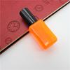Suministro directo de fábrica esmalte de uñas color de pluma fluorescente pluma para grafiti pluma multicolor pluma para modelar pluma publicitaria pluma de regalo para impresión