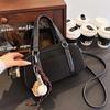 Bolsa pequena de crowdsourcing de alta qualidade Sense para mulheres, outono e inverno 2024, nova bolsa vintage fosca, bolsa de boliche portátil para mulheres