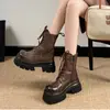 2026 Moda Nuevo Estilo Británico Dr. Botas Martens para Personas Bajas Botas de Suela Gruesa que Aumentan la Altura Botas Cortas de Estilo Callejero Otoño Invierno para Mujer