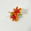 Três Cabeças Pequenas de Flor de Jasmim com Dois Frutos, Cabeças de Flores Artificiais com Toque Suave, Acessórios para Lapela, Materiais para Decoração de Casamento DIY