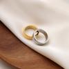 Anillo Sencillo Americano Liso de Nicho Anillo de Acero de Titanio Estilo Pareja Diseño Único Anillo Asimétrico Anillo de Dedo Índice de 18K