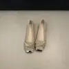 Elegantes zapatos planos de mujer con punta cuadrada y tacón bajo, nuevo modelo de primavera y otoño, adecuados para combinar con faldas, elegantes zapatos de abuela