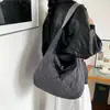 Chaqueta de Algodón Súper Ligera Casual Bolso Bolso Tote Acolchado de Diamante para Mujer Gran Capacidad Bolsa para Viaje Diario Bolso de Hombro Simple Nuevo Estilo Otoño/Invierno 2026
