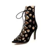 Sandalias boca de pez tacones de aguja zapatos con agujeros Amazon 33 zapatos comercio exterior con cordones talla pequeña corto talla grande 43 sandalias