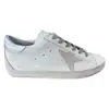 Sapatos Sujos Pequenos de Estrelas Femininos 2024 Novos Casuais Board Shoes Planos Retrô Velhos Sujos Sapatos Brancos Pequenos de Casal Tendência