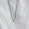 Colar Minimalista Estilo Frio Corda de Couro Preta Pingente Gota de Água Luxo Leve Nicho Corrente Lã 2024 Novas Explosões Senso Sofisticado