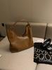 Bolso de hombro tipo tote de cuero suave de alta gama, bolso informal tipo cubo de gran capacidad, bolso informal para uso diario, bolso de mano tipo axila, novedad de 2024