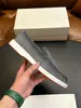 Zapatos casuales de tela de lujo ligero con plantillas de cuero genuino de capa superior STN, suelas gruesas ligeras, populares zapatos slip-on para hombre europeos y americanos