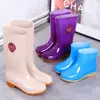 Protección Laboral Rey 43 talla extragrande botas de lluvia para mujer caña alta antideslizantes suela de resorte botas de lluvia zapatos de agua para limpieza de cocina para mujer zapatos de goma