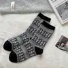 Meias Femininas Outono e Inverno Algodão Puro Meia de Cano Médio Estilo Coreano Bordado de Desenho Meias com Babados Estilo Escolar Meias de Algodão Absorventes de Suor Resistentes a Odores