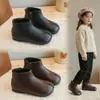 Botines retro para niña, Botines Martin sencillos de estilo británico, Nueva colección otoño 2026, Botines de cuero de moda con suela blanda, Botines de tobillo estilo coreano