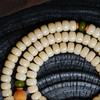 Jade branco cremoso jade branco raiz de bodhi 108 contas cilíndricas retas esculpidas pulseira de bergamota joias femininas atacado