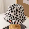 Chapéu de Pescador Feminino Outono e Inverno Novo Estilo Desenho Animado Ragdoll Moda Rosto Exposto Pequeno Chapéu de Bacia Recheado Chapéu Quente à Prova de Frio