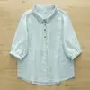 Camisa de gasa de algodón de doble capa con mangas de tres cuartos para mujer, para el verano, hermosa y única, artística, botones coloridos, blusa suave de manga media