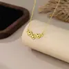 Colar Bola Borboleta Feminino Luxo Acessível Design Vazado 2025 Novo Elegante Versátil Nicho Alta Qualidade Corrente para Clavícula