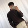 [Liquidación] Suéter pullover de media tortuga para hombre de otoño, estilo coreano, moderno, color sólido, abrigo para estudiante con forro polar suelto para hombre