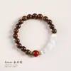 Pulseira de Sândalo Dourado/Sândalo 8mm com Acessórios de Pedra Olho de Gato Branco, Pulseira de Círculo Único, Joia Versátil da Moda, Atacado