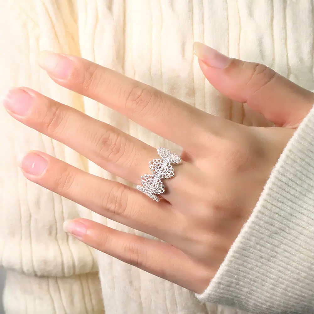 R932 (2).jpg