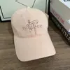 Novo Boné de Baseball Bordado com Aba Rígida para Mulheres, Moda Primavera Protetor Solar com Aba Larga, Versátil e Afina o Rosto